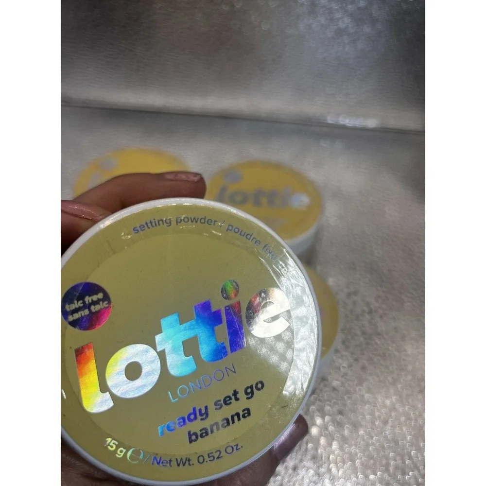 4pc Lottie London Ready Set! Go in Banana Setting Powder infused W/Hyaluronic